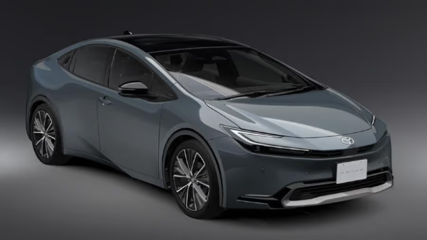 Toyota Prius HEV: Inovasi Mobil Hybrid Ramah Lingkungan